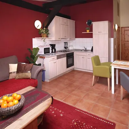 Ferien Am Schloss Farmház *